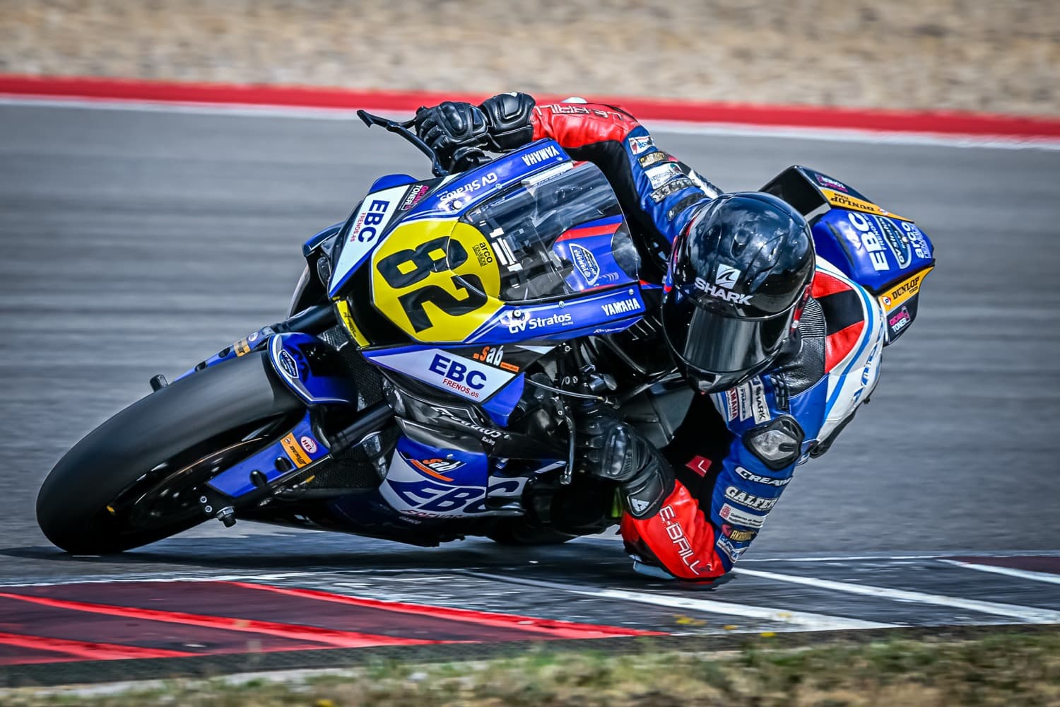 Piloto a alta velocidad